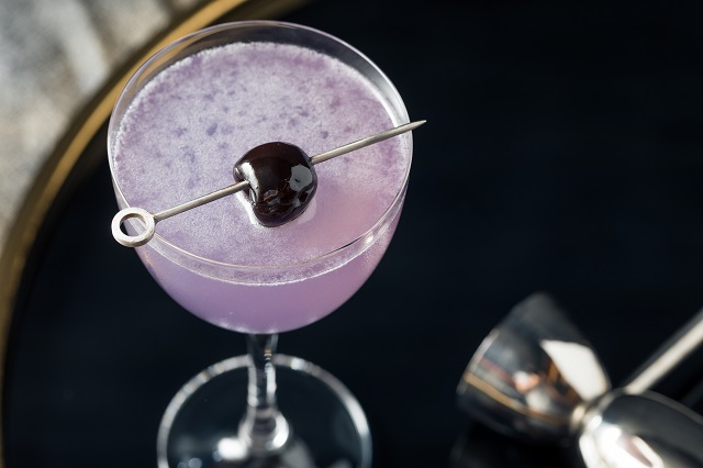 Aviation - Cocktail mit Creme de Violette